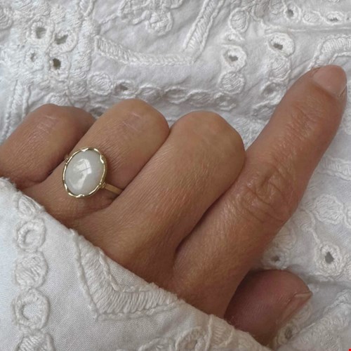Vintage gouden ring met opaal